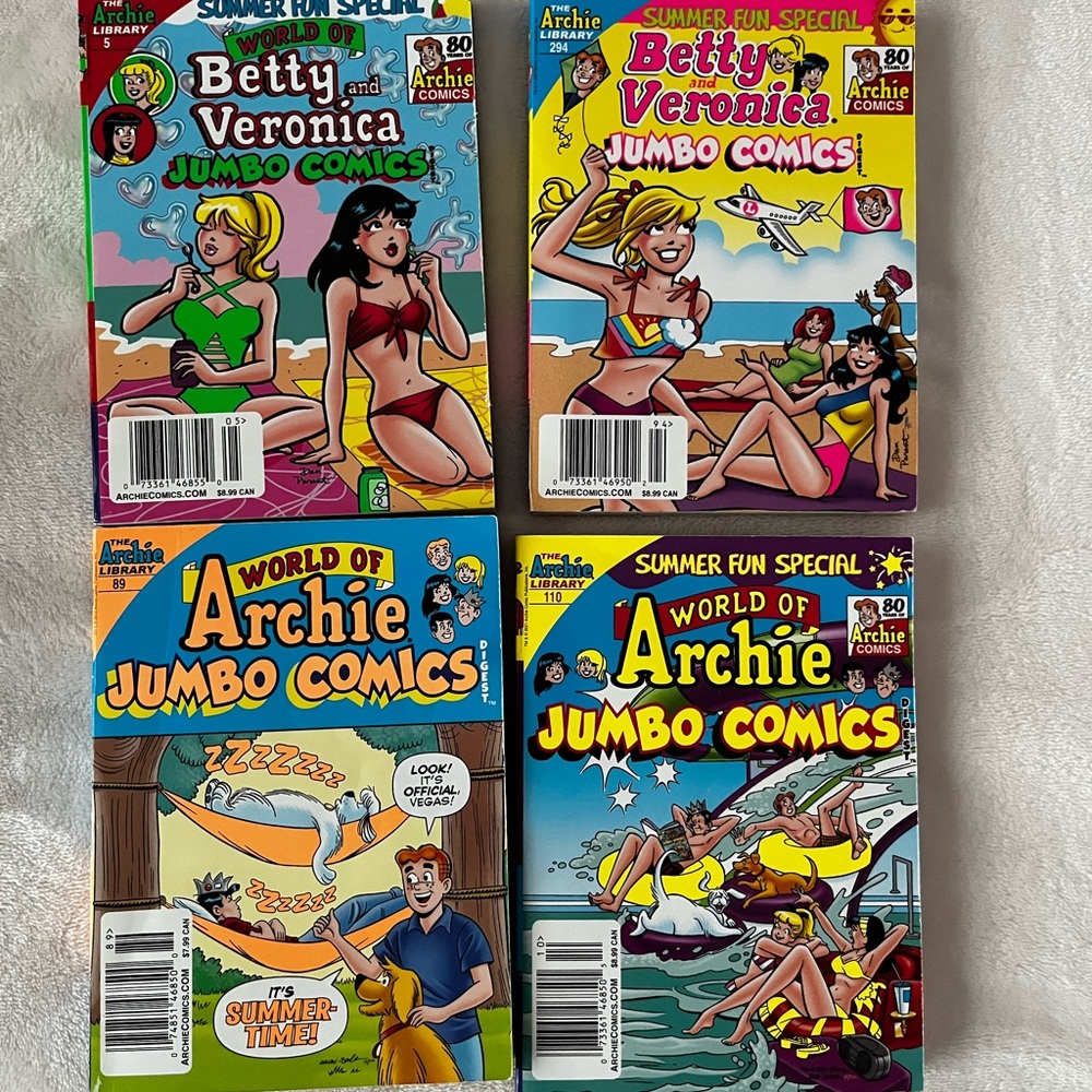 Jumbo Comic Set